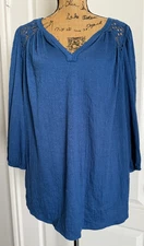 Max Studio Top 3/4 Sleeve Solid Blue V-Neck Crochet Shoulders Boho  2X