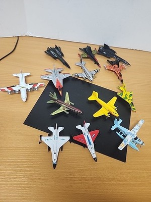 (13) Metal Air Plane Us Air Force, Dhl, Matchbox, Cairo Express, Etc