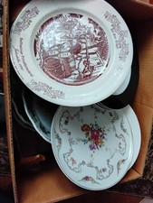 Bananenkarton Voller Teller