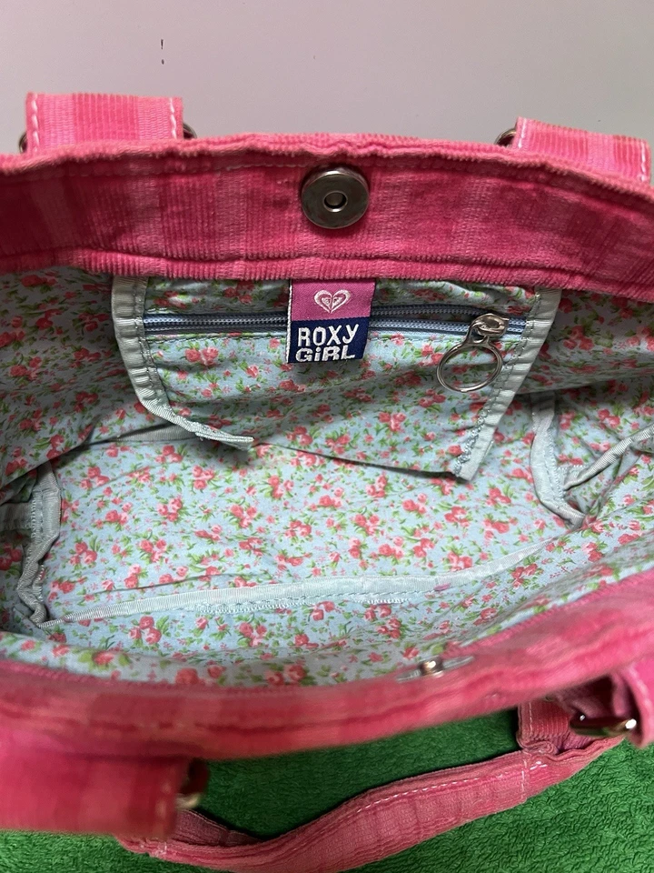 "Bolso de hombro con logotipo Roxy 9"" X 6,5"" X 4""" Foto 2 de 4