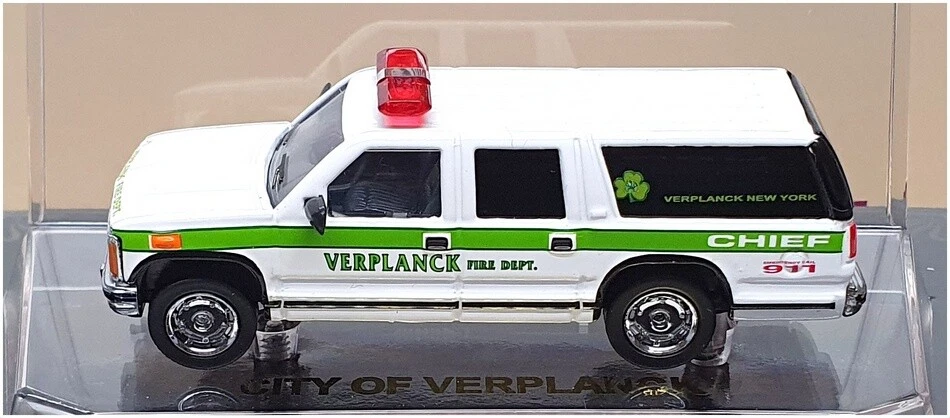 Code 3 1/64 Scale 12409 - Verplanck NY Police Chief GMC Suburban - White - Photo 2/4