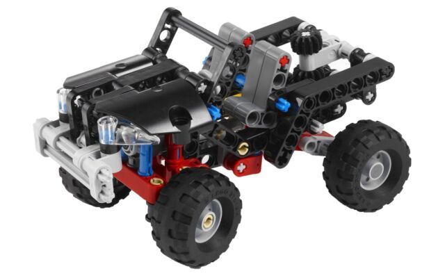 LEGO TECHNIC: Off-Roader (8066)