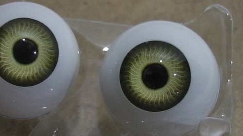 Kunststoffaugen OVP hazel FA-B / acrylic eyes, life like, hazel FA-B / 20 mm - Bild 2 von 3