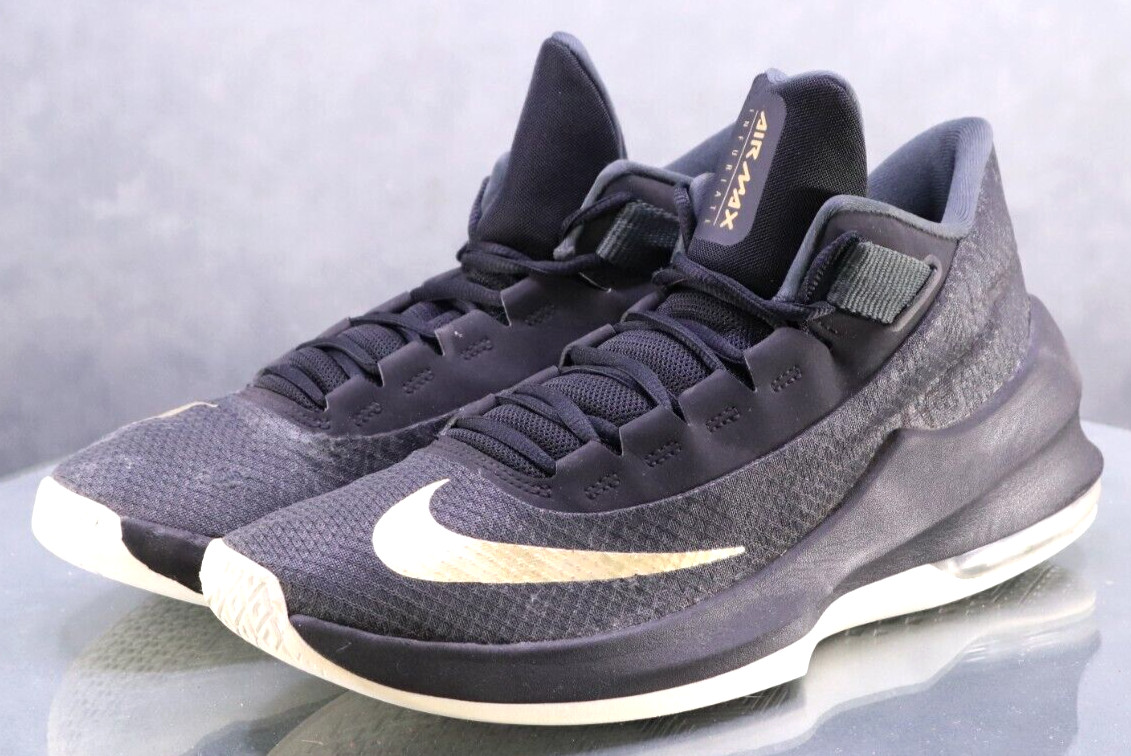Size 9.5 Black Gold Aa7066-002