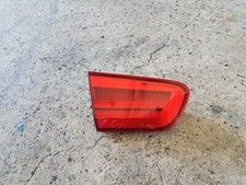 BMW 1er F20 F21 LCI Heckleuchte Rückleuchte Heckklappe links 7359019
