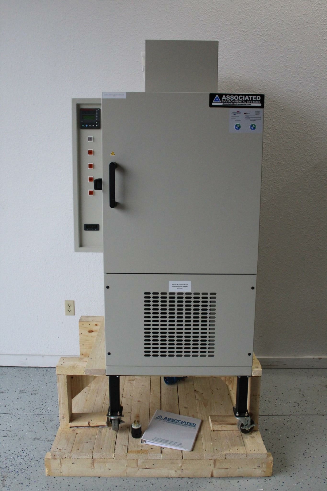 Associated Environmental Systems PCM-108 Climate Chamber Controller '17 Model