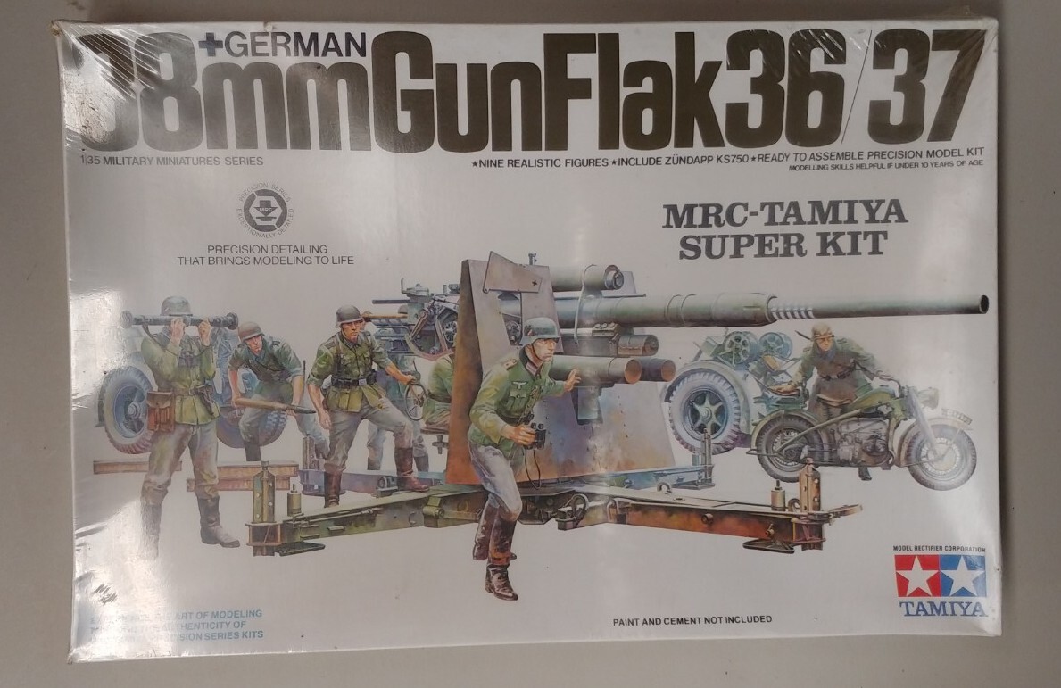 タミヤ 88mm Gun Flak 36/37 1/35 Amazon.com: Tamiya Models German 88mm Gun Flak 36.37 Model