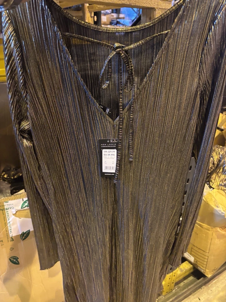 New Look Black Size 14 Pleated V-Neck Long Sleeve Polyester Maxi Dress Tie - Image 1 of 1