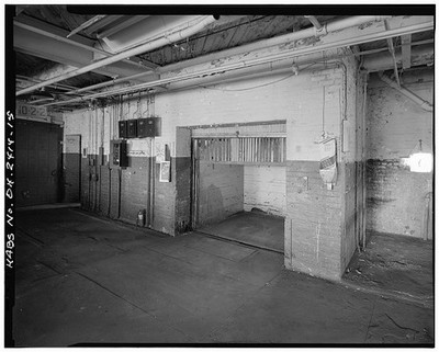 15. View of elevator well at second floor - Pfau Manufacturing Company, 1775
