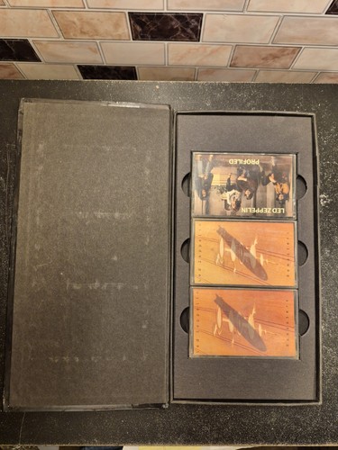 1992 Led Zeppelin Remasters 3x cassette BOX SET Robert Plant Page - Picture 4 of 5