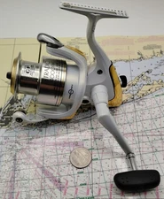 SHIMANO STRADIC 4000FH SPINNING FISHING REEL *SUPER MEDIUM ACTION *HERE'S ONE 4U