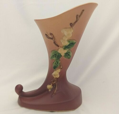 Roseville Art Pottery Snowberry Cornucopia Vase DUSTY PINK 1CC-8 USA 1940's - Picture 2 of 12