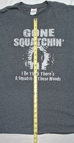 Gone Squatchin' I Do Think There's A Squatch In These Woods-Gray T-Shirt Men's L - Imagen 4 de 10