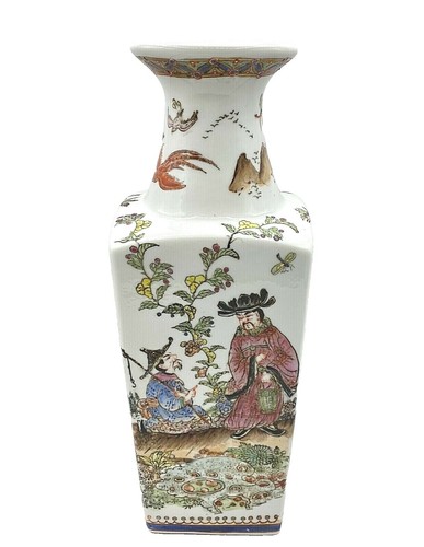 OLD CHINESE BLUE AND WHITE UNDERGLAZE RED PORCELAIN VASE KANGXI
