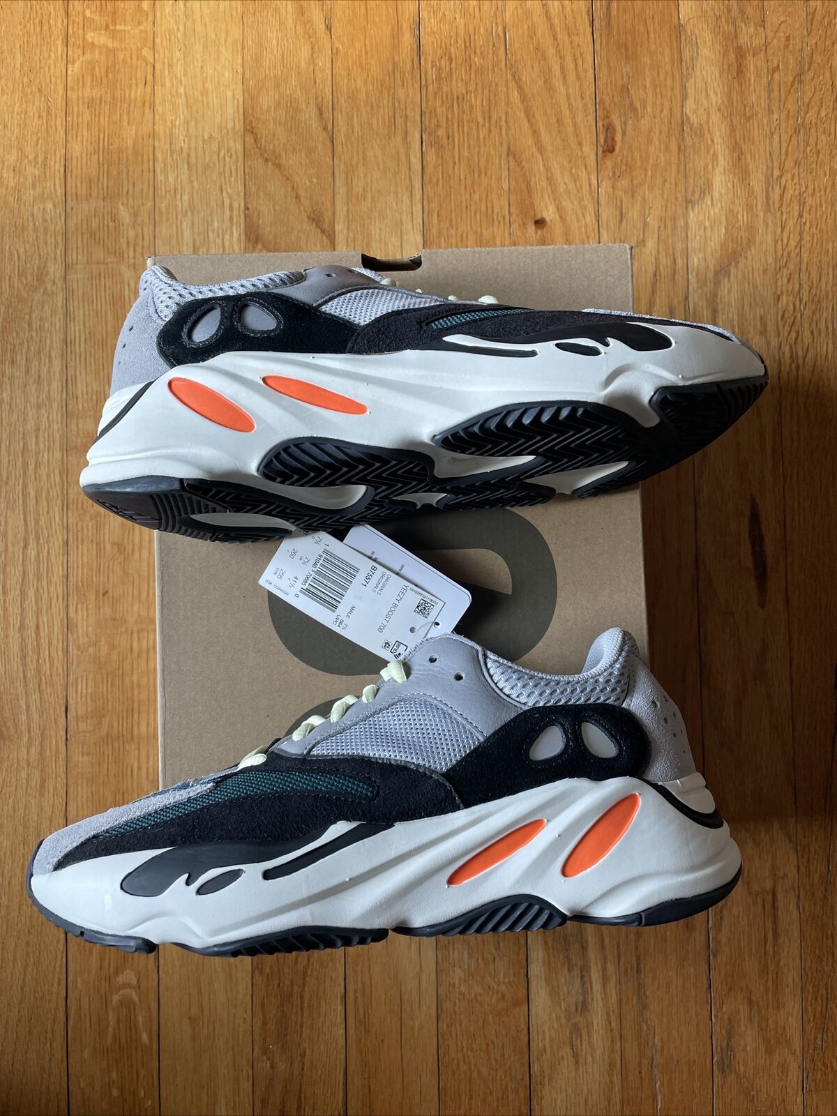 adidas Yeezy Boost 700 Wave Runner Solid Grey - B75571 - New W/receipt ...