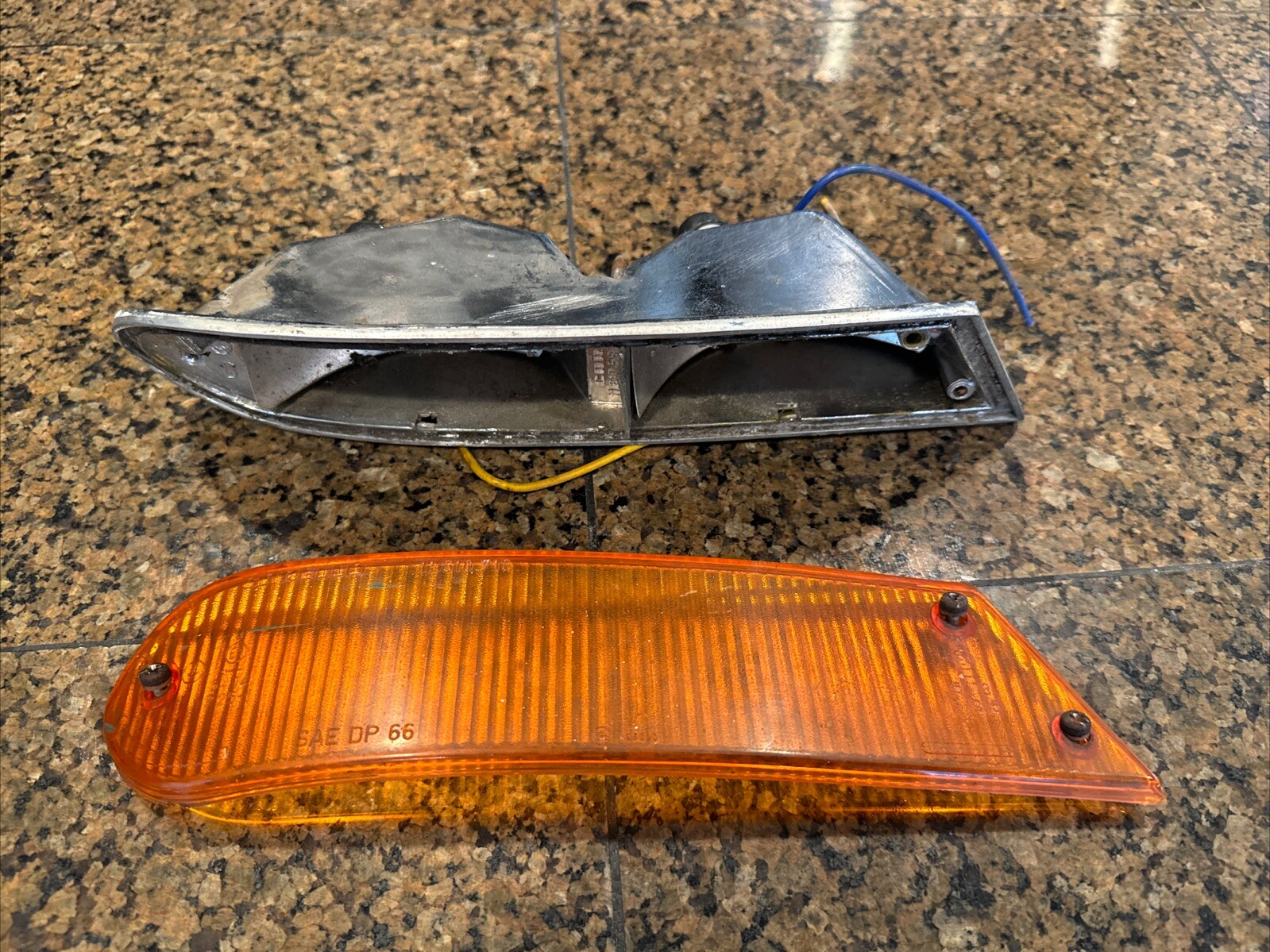 1970 Lamborghini Miura Fiat 124 Spider Right Turn Indicator Assembly CARELLO