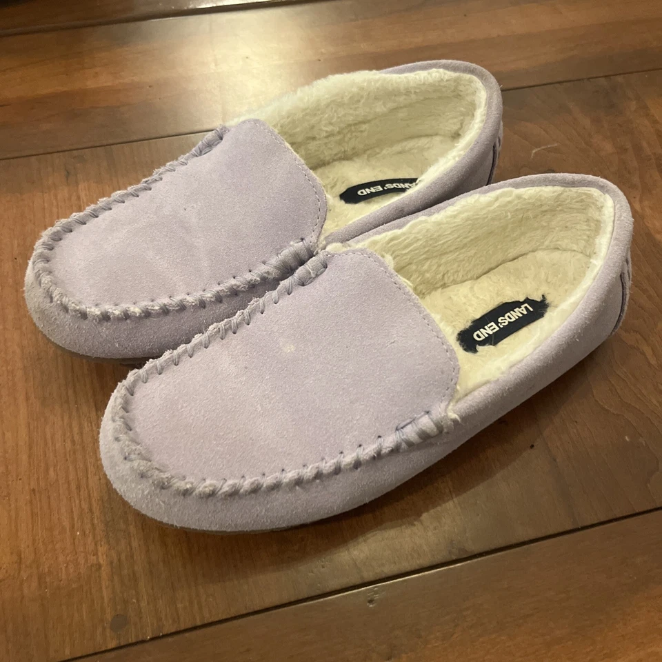 Zapatillas mocasín Lands' End para mujer de gamuza de cuero forradas púrpura claro talla 6 EE. UU. Foto 3 de 4