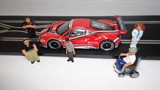 Scalextric I 1/32 set of 5 spectator people. Track Car not included