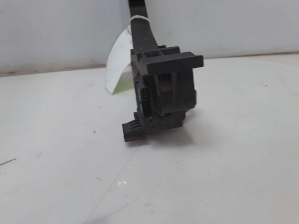 Conjunto de pedal acelerador Mercedes Benz CLA250 C117 2014-2019 OEM 2463001404 Foto 4 de 4