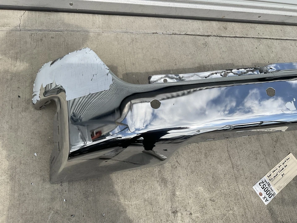 2019 2022 CHEVROLET SILVERADO 1500 FRONT BUMPER OEM - Image 2 of 4