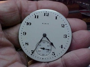 ELGIN 15J 16 SIZE POCKET WATCH MOVEMENT AS FOR PARTS PRETTY GOOD DIAL/HANDS