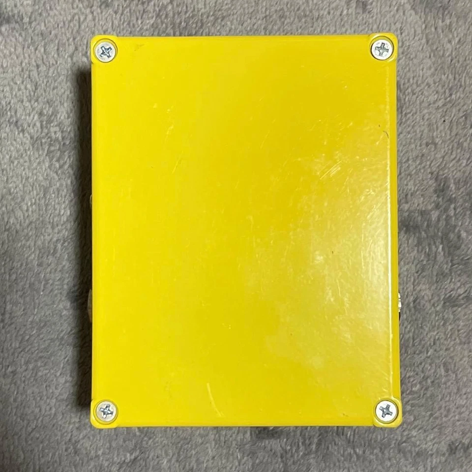 Pedal de efectos para guitarra MI Audio Pollyanna Octave analógico sintetizador fuzz probado Foto 4 de 4