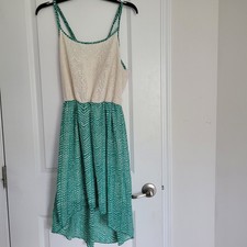 No Boundaries Chevron Lace Dress Green White Knee Length Sleeveless L