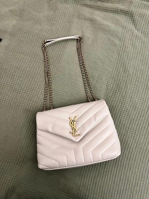 YSL Yves Saint Laurent Lou Lou Schultertasche Small: weiß mit Goldener Hardware