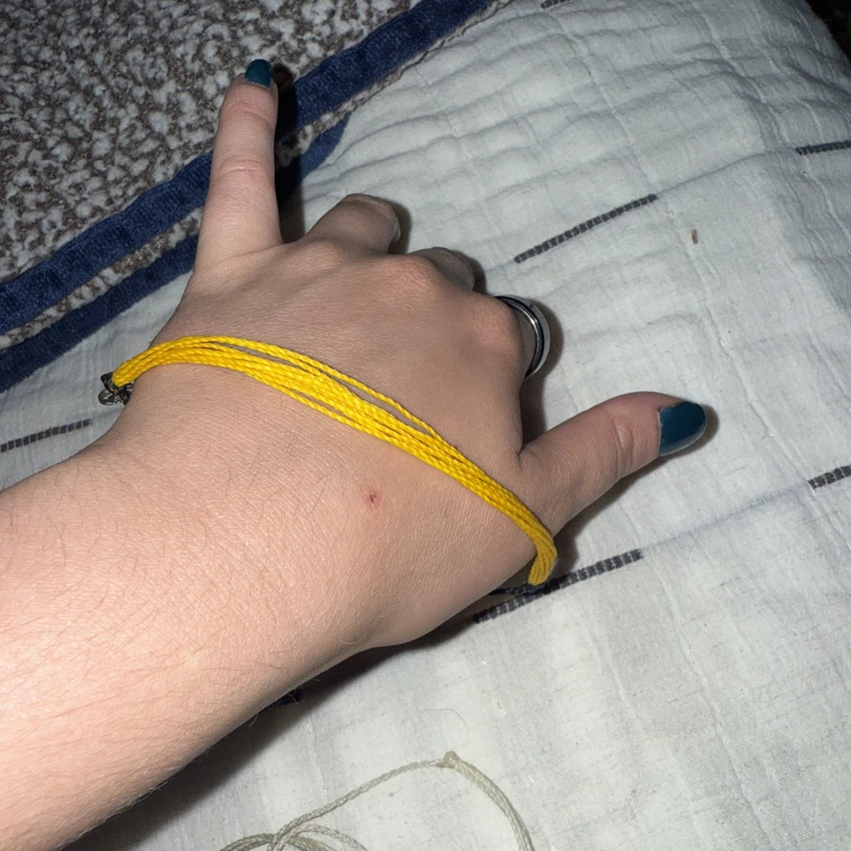 Pulsera de Prevención y Concienciación del Suicidio Pura Vida Foto 3 de 4