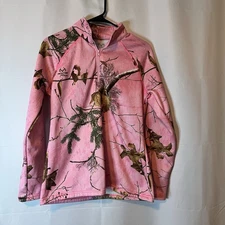 Real Tree Women’s  Pink Camo Hunting  Sweatshirt Size Small