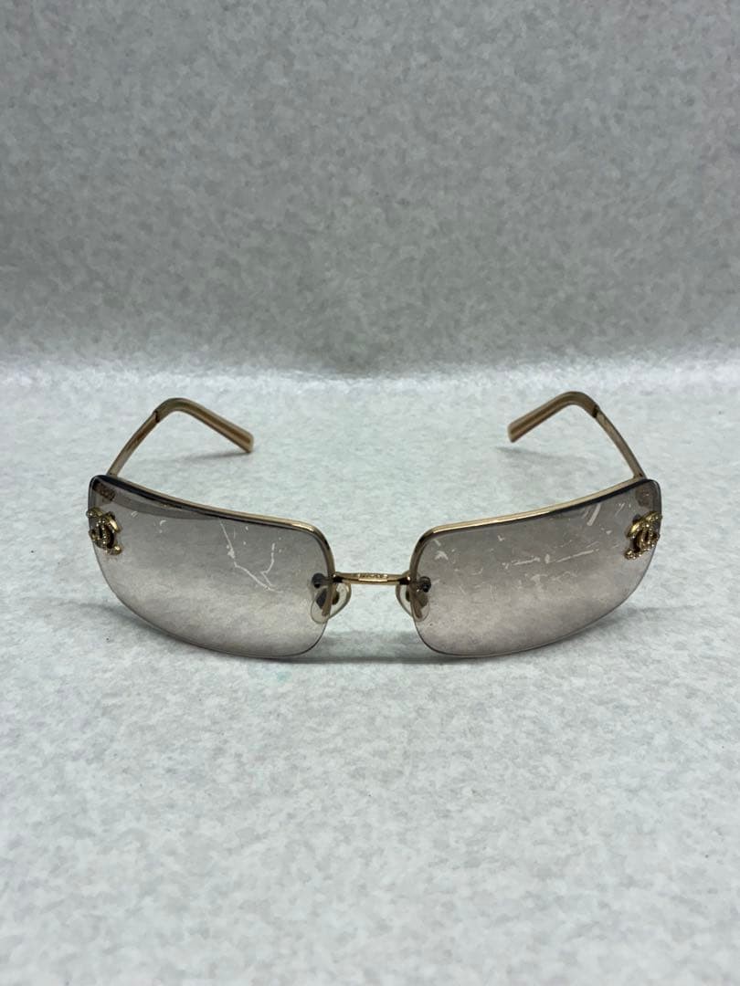 CHANEL Sunglasses Gold Brown 4104-B Women display picture 2