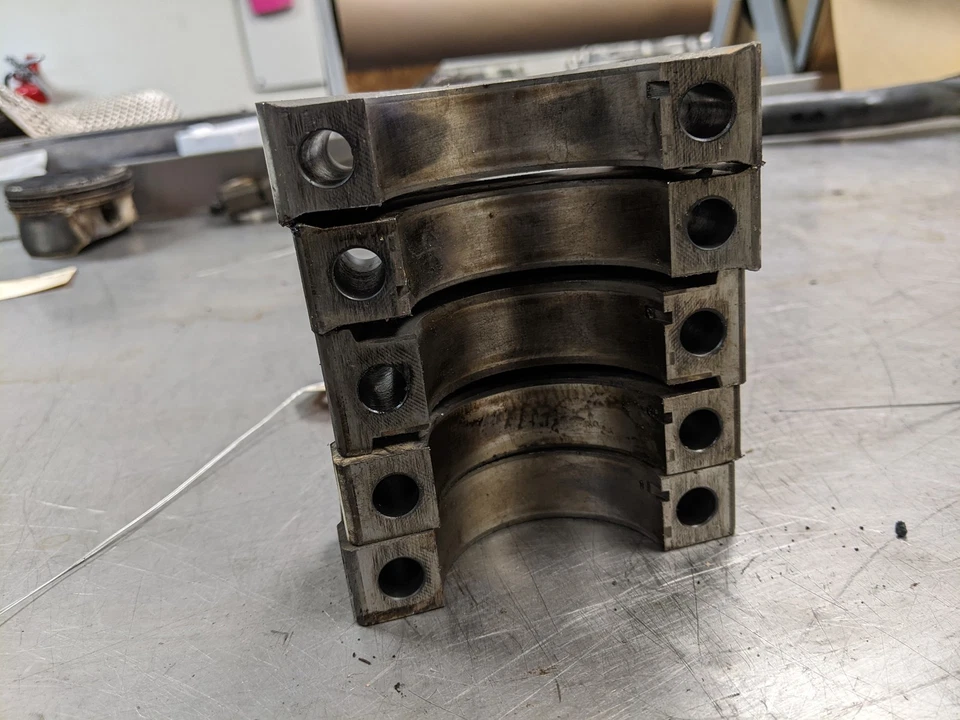 Tapas principales bloque motor para 09-10 Kia Optima 2.4 Foto 2 de 4