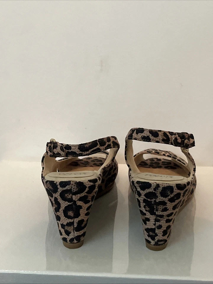 STUART WEITZMAN 鞋 豹纹 Raffia & Cork 露趾 坡跟凉鞋 9.5 M 全新无标签 — 第 3/4 张图片