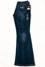 Silver Jeans Women  s Dark Wash Bootcut Stretch Denim Jeans Slim Fit Blue