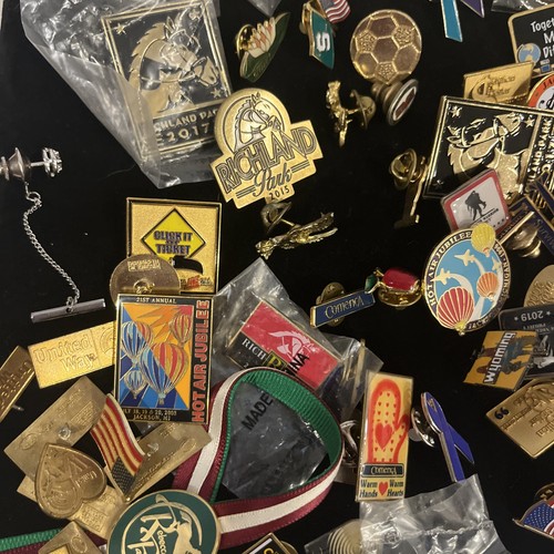 Vintage To Now Pin Lot Of Over 100 Lapel Hat Backpack Vest Pins Pinbacks Read - Picture 11 of 11