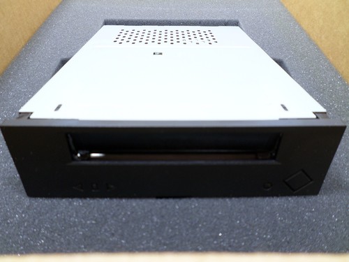 Exabyte VXA-1i Internal 8MM IDE Tape Drive 112.00201 - Afbeelding 2 van 5
