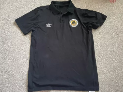 Boston United 2023/25 Umbro Training Polo - Size Men’s Small