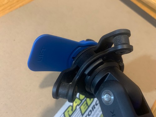 Support de téléphone portable quad verrouillage origine OEM support tige centrale moto vibration - Photo 15 sur 17