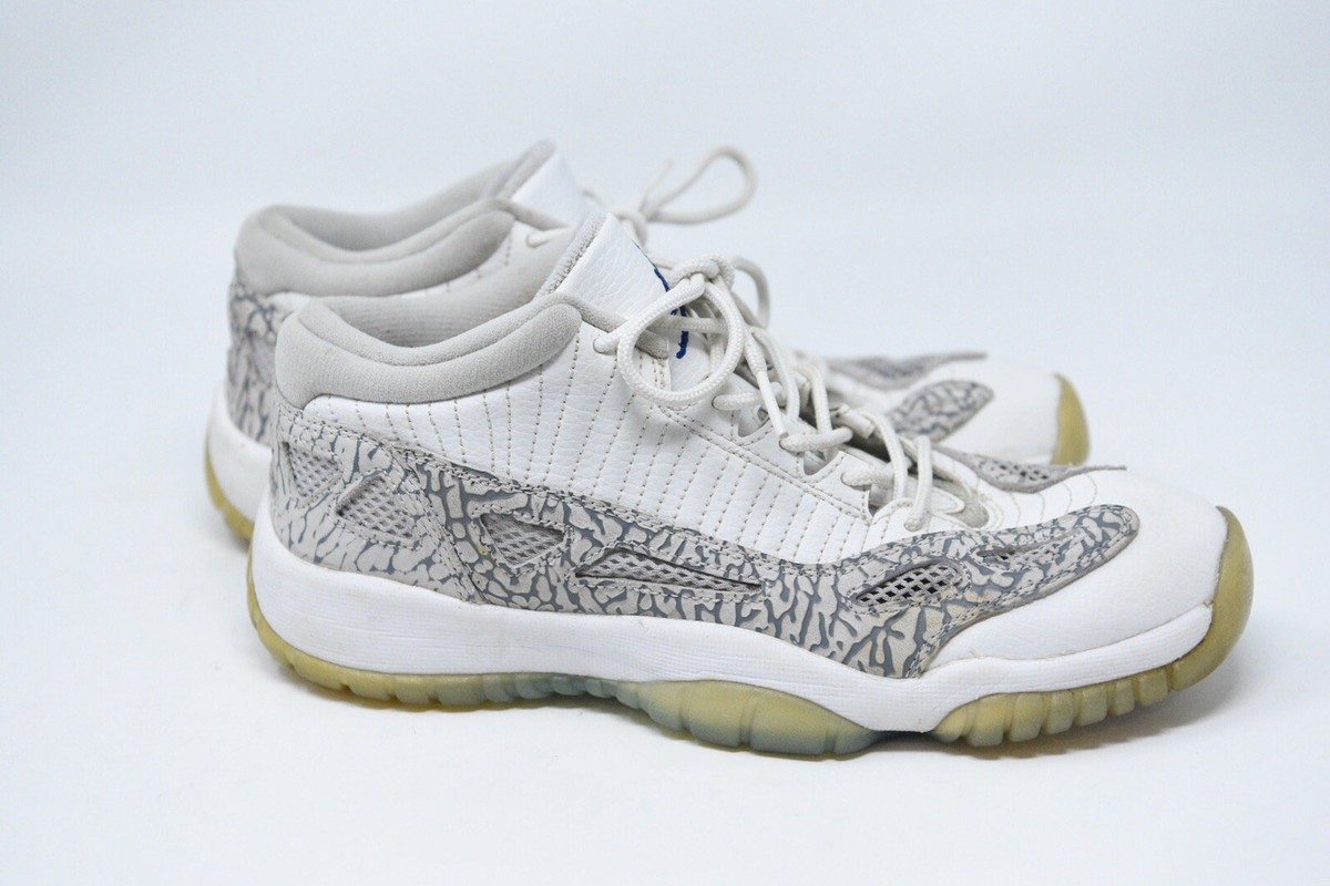 Air Jordan 11 Retro Low IE GS Cobalt 768873-102 White/Zen Grey