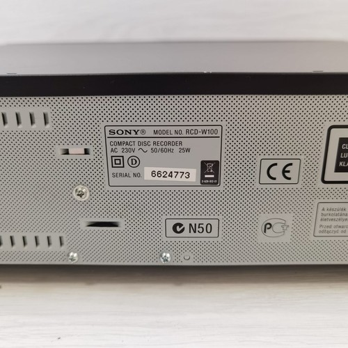 Sony RCD-W100 Twin Tray CD Recorder CD-RW CD-R - NO REMOTE- PARTS ONLY - Picture 12 of 18