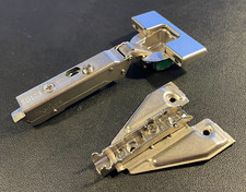 Grass Hinge 6075 Cabinet - SOFT CLOSE - 110 Deg with 6264 Baseplate