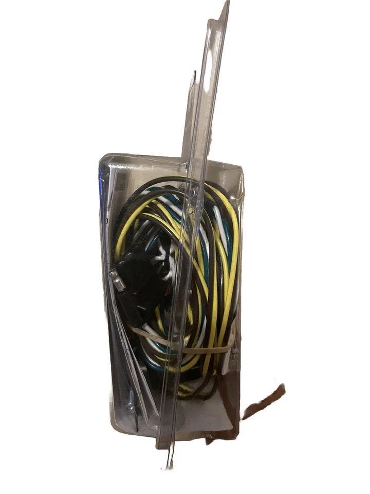 Разъем Curt T 56020 для E150 Van E250 E350 Ford E-150 Club Wagon E-250 - Изображение 2 из 4