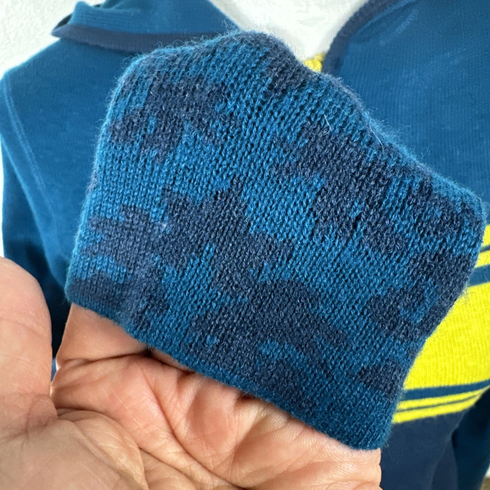 VETEMENTS Title Nine maglione donna XS misto lana con cappuccio zip blu giallo manica a contrasto