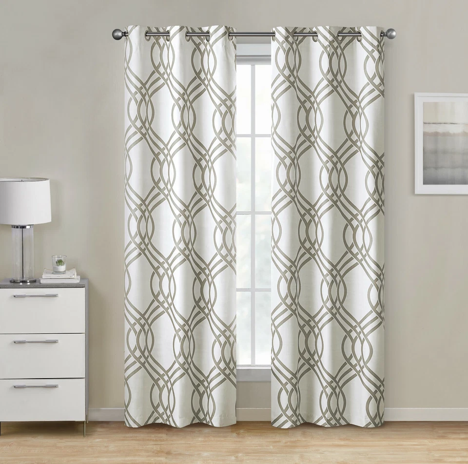 Paquete de 2 paneles de cortina con ojal apagón geométrico Kate Aurora - colores surtidos Foto 2 de 4