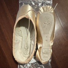 Freed of London Pointe Shoes Size 4 no X