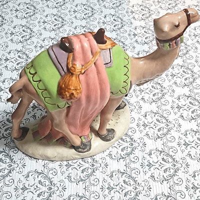 Vintage Holland Mold Ceramic Nativity Standing Camel Statue