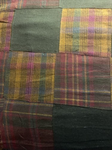 Green/burgundy Plaid Patchwork Flannel 3 Yds 32” X 45” Quilt Top Panel 1990s - Picture 3 of 7