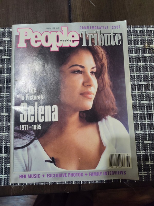 People Tribute Commemorative Issue Selena 1971-1995 Exclusive Photos Interviews