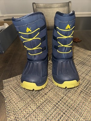Big Kids NEW Waterproof Blue Hiking/Snow Boots Sz 34 Waterproof Slip Resistant