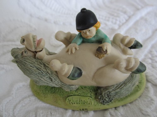 Vintage Thelwell Figur 1985 " Pinsel kräftig er wird es genießen "